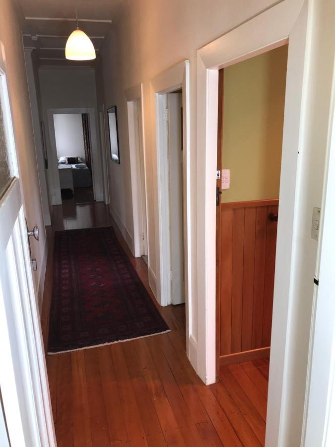 School Lane B&B Wr. 황거레이 외부 사진